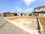 ～閑静な住宅街の立地～
・周辺は閑静な住宅街となっておりますので、静かな暮らしをご実現いただけます。
・前面道路の交通量も多くないので、小さなお子様がいるご家庭でもご安心ですね。
(１号棟)
