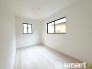 ～２面採光の明るいお部屋～
・洋室は２面採光とする事で穏やかな陽の入る明るい空間となっております。
・くつろぎのプライベート時間を明るい空間で穏やかにお過ごしいただけます。
