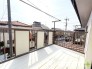 ～ワイドバルコニーを採用～
・バルコニーはワイドタイプなので、洗濯物を沢山干す事が可能です。
・テラス屋根などのオプションもお気軽にご相談くださいませ。
