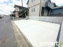 ～駐車場は４台分ご用意～
・駐車場は４台分ございますので、車通勤の方や複数台お持ちの方にもお勧めのお住まいです。
・ご来客の際も安心の余裕の敷地です。
