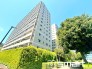 ～綺麗な外観のマンション～
・築年数もまだ浅く、大変綺麗なマンションとなっております。
・所有する事に誇りを感じられるような綺麗でモダンな外観のマンションで新生活を始めてみませんか。
