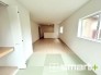 ～畳コーナーのあるＬＤＫ～
住まいの中に穏やかな余白をつくる畳コーナーは、家族が自然と集まりたくなるような心地よい広がりを感じさせ、日々の暮らしに心安らぐ調和と落ち着きをもたらしてくれるゆとりの空間です
