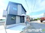 ～開放感ある角地のお住まい～
・２方向が空く事で開放感のある角地に位置しております。
・窮屈な感じが無く、ゆったりと暮らせるこの魅力をぜひ現地でご体感くださいませ。
