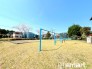 ～目の前は綺麗な公園～
閑静な住宅街ですので子育てにも安心の環境です。
