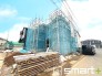 ～閑静な住宅街の立地～
・周辺は閑静な住宅街となっておりますので、静かな暮らしをご実現いただけます。
・前面道路の交通量も多くないので、小さなお子様がいるご家庭でもご安心ですね。
