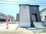 4号棟 ～モダンな印象を与える外観～
・シックな色彩の２トーンカラーを採用する事でモダンでお洒落な印象の外観となっております。
・毎日家に帰ってくることが誇らしくなる高級感のある仕様。
