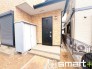 ～お住まいの顔「玄関」～
・毎日お出かけの際もご帰宅の際も通る玄関。
・ドアの交換や鍵の交換・追加などもお気軽にご相談くださいませ。
