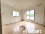 ～２面採光の明るいお部屋～
・洋室は２面採光とする事で穏やかな陽の入る明るい空間となっております。
・くつろぎのプライベート時間を明るい空間で穏やかにお過ごしいただけます。
