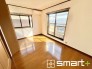 ～２面採光の明るいお部屋～
・洋室は２面採光とする事で穏やかな陽の入る明るい空間となっております。
・くつろぎのプライベート時間を明るい空間で穏やかにお過ごしいただけます。
