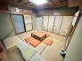 ～「和みの部屋」和室をご用意～
・ゴロンと寝転がったり、お子様のいるご家庭ではお子様を寝かしつけたり、などご活用いただける和室をご用意。
・やはり畳の香りは心が落ち着きますね。

