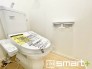 1号棟 ～やはり便利なタンク式トイレ～
・最近はタンクレストイレもございますが、タンク式の場合は停電時もお水を流すことが可能。
・故障時なども比較的費用が安くなるなど、メリットが多くなります。
