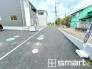 ～ゆとりあるカースペース～
・セカンドカーや来客時にも困らないカースペース２台分。物置や駐輪スペースなどにも利用できますね。
・カーポートなどのオプションもお気軽にご相談くださいませ。