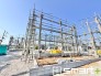 2号棟 ～ベタ基礎でしっかりとした土台～
・コンクリートの中に鉄筋を配し強度を高めた「ベタ基礎」を採用。
・しっかりとした土台を造ったうえで、その上に建物が築造されていきます。
