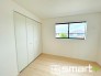 ～２面採光の明るいお部屋～
・洋室は２面採光とする事で穏やかな陽の入る明るい空間となっております。
・くつろぎのプライベート時間を明るい空間で穏やかにお過ごしいただけます。
