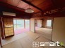 ～「和みの部屋」和室をご用意～
・ゴロンと寝転がったり、お子様のいるご家庭ではお子様を寝かしつけたり、などご活用いただける和室をご用意。
・やはり畳の香りは心が落ち着きますね。
