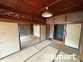 ～「和みの部屋」和室をご用意～
・ゴロンと寝転がったり、お子様のいるご家庭ではお子様を寝かしつけたり、などご活用いただける和室をご用意。
・やはり畳の香りは心が落ち着きますね。
