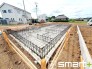 5号棟 ～ご家族を守る「耐震等級３」～
・住宅性能評価において「耐震等級３」を取得。地震に強い家であることが証明されております。
・倒壊の恐れが低くなりますので、地震保険が半額になるメリットも。 2026/05/28m