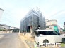 1号棟 ～閑静な住宅街の立地～
・周辺は閑静な住宅街となっておりますので、静かな暮らしをご実現いただけます。
・前面道路の交通量も多くないので、小さなお子様がいるご家庭でもご安心ですね。

