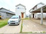 ～閑静な住宅街の立地～
・周辺は閑静な住宅街となっておりますので、静かな暮らしをご実現いただけます。
・前面道路の交通量も多くないので、小さなお子様がいるご家庭でもご安心ですね。
