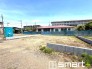 2号棟 ～閑静な住宅街の立地～
・周辺は閑静な住宅街となっておりますので、静かな暮らしをご実現いただけます。
・前面道路の交通量も多くないので、小さなお子様がいるご家庭でもご安心ですね。
