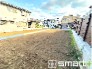 ～ベタ基礎でしっかりとした土台～
・コンクリートの中に鉄筋を配し強度を高めた「ベタ基礎」を採用。
・しっかりとした土台を造ったうえで、その上に建物が築造されていきます。
(１号棟)