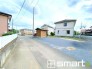 ～閑静な住宅街の立地～
・周辺は閑静な住宅街となっておりますので、静かな暮らしをご実現いただけます。
・前面道路の交通量も多くないので、小さなお子様がいるご家庭でもご安心ですね。
