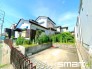 ～閑静な住宅街の立地～
・周辺は閑静な住宅街となっておりますので、静かな暮らしをご実現いただけます。
・前面道路の交通量も多くないので、小さなお子様がいるご家庭でもご安心ですね。
