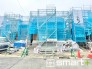 B号棟 ～十分な広さのある前面道路～
・前面道路は約４ｍございますので、お車でのすれ違いも可能で余計なストレスがかかりません。
・日々お車での移動が多い方には大切なポイントですね。
