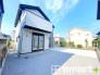 ～ベタ基礎でしっかりとした土台～
・コンクリートの中に鉄筋を配し強度を高めた「ベタ基礎」を採用。
・しっかりとした土台を造ったうえで、その上に建物が築造されていきます。
