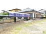 周囲との距離感が保たれた広い敷地は、暮らしに豊かな余白と静かな安らぎを与えてくれます
