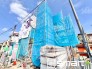 ～ベタ基礎でしっかりとした土台～
・コンクリートの中に鉄筋を配し強度を高めた「ベタ基礎」を採用。
・しっかりとした土台を造ったうえで、その上に建物が築造されていきます。
