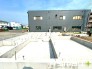 9号棟 ～完成物件もご案内可能～
・ご案内時には実際の立地に加え、同メーカー・同仕様の完成物件もご案内可能です。
・ぜひ現地と建物をご覧いただき、具体的にイメージしてみてくださいませ。
