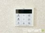 忙しい日常の中で、帰宅後すぐに温かな安らぎへ。追い炊き機能が快適な暮らしをそっと支えます
