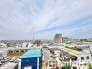～バルコニーからの眺望～
・お部屋の延長として、外の空気を感じながらリラックスできるスペースになりますね。
・周囲の景色や夕日を楽しむことも魅力のひとつです。
