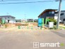～閑静な住宅街の立地～
・周辺は閑静な住宅街となっておりますので、静かな暮らしをご実現いただけます。
・前面道路の交通量も多くないので、小さなお子様がいるご家庭でもご安心ですね。
（B号棟）
