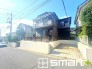 ～十分な広さのある前面道路～
・前面道路は５ｍございますので、お車でのすれ違いも楽々で余計なストレスがかかりません。
・日々お車での移動が多い方には大切なポイントですね。
