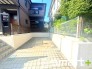 ～駐車場ももちろんございます～
・駐車場もありますので、お車をご利用される方にもお勧めのお住まいです。
・カーポートなどのオプションもお気軽にご相談くださいませ。
