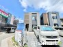 1号棟 ～完成物件もご案内可能～
・ご案内時には実際の立地に加え、同メーカー・同仕様の完成物件もご案内可能です。
・ぜひ現地と建物をご覧いただき、具体的にイメージしてみてくださいませ。
