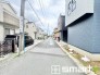 1号棟 ～周辺環境もご案内いたします～
・建物自体ももちろん大切ですが、暮らしていく上でとても大切な周辺環境。
・ご見学時に周辺環境も併せてご案内させていただきますので、お気軽にご相談ください。
