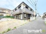 ～閑静な住宅街の立地～
・周辺は閑静な住宅街となっておりますので、静かな暮らしをご実現いただけます。
・前面道路の交通量も多くないので、小さなお子様がいるご家庭でもご安心ですね。
