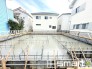 ～ご家族を守る「耐震等級３」～
・住宅性能評価において「耐震等級３」を取得。地震に強い家であることが証明されております。
・倒壊の恐れが低くなりますので、地震保険が半額になるメリットも。

