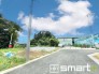 ～閑静な住宅街の立地～
・周辺は閑静な住宅街となっておりますので、静かな暮らしをご実現いただけます。
・前面道路の交通量も多くないので、小さなお子様がいるご家庭でもご安心ですね。（１号棟）
