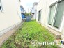 ～お庭もある余裕の敷地～
・広々した敷地にはお庭もご用意。お庭があるだけで余裕を感じますね。
・防草シートや人工芝の敷設などのオプションもお気軽にご相談くださいませ。
