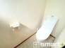 ～やはり便利なタンク式トイレ～
・最近はタンクレストイレもございますが、タンク式の場合は停電時もお水を流すことが可能。
・故障時なども比較的費用が安くなるなど、メリットが多くなります。
