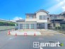 ～開放感ある角地のお住まい～
・２方向が空く事で開放感のある角地に位置しております。
・窮屈な感じが無く、ゆったりと暮らせるこの魅力をぜひ現地でご体感くださいませ。
