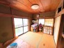 ～「和みの部屋」和室をご用意～
・ゴロンと寝転がったり、お子様のいるご家庭ではお子様を寝かしつけたり、などご活用いただける和室をご用意。
・やはり畳の香りは心が落ち着きますね。
