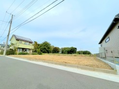 ~お問合せはお気軽に~
・お仕事帰りの遅い時間や短時間のご案内、不動産会社に休みの多い水曜日などでもご対応可能です。
・ぜひお気軽にお問合せくださいませ。お待ちしております!