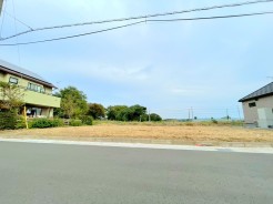 ~限定1区画の新規物件~
・つくば市大砂に限定1区画の新規売地が販売開始です。
・建築条件はございませんので、お好きなメーカーで建築いただけます。ぜひ一度お問い合わせくださいませ。