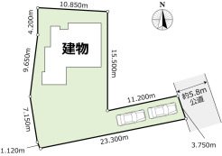 いわゆる「旗竿地」となっている為、道路から奥まっており、人の目などが気になりづらい土地の形状です。
ぜひ一度現地でご体感くださいませ。