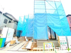 ~ご家族を守る「耐震等級3」~
・住宅性能評価において「耐震等級3」を取得。地震に強い家であることが証明されております。
・倒壊の恐れが低くなりますので、地震保険が半額になるメリットも。